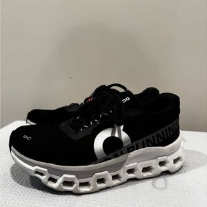 On Running: Cloudmonster 2 Running Shoes